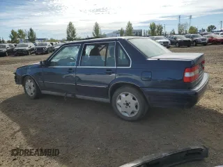 1996 Volvo 960 z VIN YV1KS9602T1096687, wystawiony jako Copart lot #71458384 z przebiegiem 286 020 mil mil oraz Szkody całkowita. Historia ofert i sprzedaży dostępna na DreamBid. Obrazek 2.