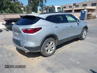 2020 Chevrolet Blazer LT with VIN 3GNKBHRS3LS570083, listed as a IAAI auction lot 42500284 with 46,491 mi miles and . Bid and sale history available at DreamBid. Image 4.