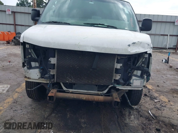 2006 Chevrolet Express Passenger with VIN 1GAHG39U661109144, listed as a IAAI auction lot 42439731 with 163,372 mi miles and . Bid and sale history available at DreamBid. Image 6.