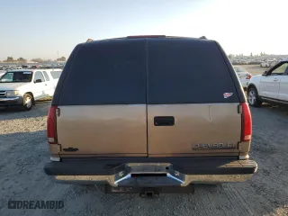 1996 Chevrolet Tahoe with VIN 1GNEK13R2TJ354351, listed as a Copart auction lot 43276385 with 2,526,567 mi miles and Salvage Title. Bid and sale history available at carsss.com. Image 6.