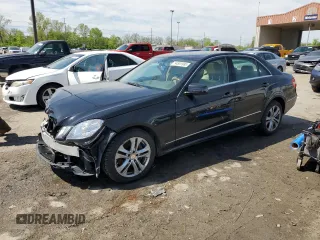 2010 Mercedes-Benz E 350 Luxury z VIN WDDHF8HB9AA102775, wystawiony jako Copart lot #54841885 z przebiegiem 124 106 mil mil oraz Szkoda całkowita • Salvage title. Historia ofert i sprzedaży dostępna na DreamBid. Obrazek 1.