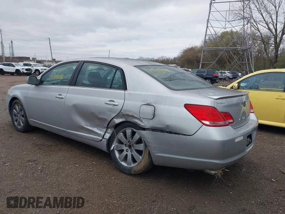2006 Toyota Avalon XL with VIN 4T1BK36B56U122203, listed as a IAAI auction lot 41909081 with 227,587 mi miles and . Bid and sale history available at carsss.com. Image 6.