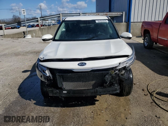 2021 Kia Seltos LX z VIN KNDEPCAA7M7082459, wystawiony jako Copart lot #50494035 z przebiegiem 63 409 mil mil oraz Szkoda całkowita • Salvage title. Historia ofert i sprzedaży dostępna na DreamBid. Obrazek 5.