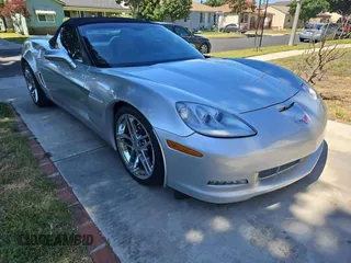2005 Chevrolet Corvette with VIN 1G1YY34U655114646, listed as a Copart auction lot 64325435 with 34,530 mi miles and Clean title. Bid and sale history available at DreamBid. Image 1.