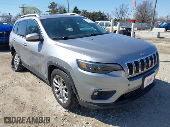 2019 Jeep Cherokee Latitude with VIN 1C4PJLCB5KD286448, listed as a IAAI auction lot 41995133 with 84,758 mi miles. Bid and sale history available at carsss.com. Image 1.