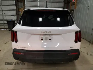 2023 Kia Sorento LX with VIN 5XYRGDLC9PG221228, listed as a Copart auction lot 50293405 with 16,833 mi miles and Salvage Title. Bid and sale history available at carsss.com. Image 6.