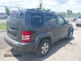 2011 Jeep Liberty Sport Jet with VIN 1J4PN2GK5BW512186, listed as a IAAI auction lot 42313643 with 188,171 mi miles and . Bid and sale history available at DreamBid. Image 4.