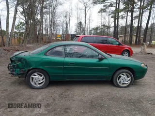 2002 Ford Escort ZX2 Standard with VIN 3FAFP11332R206538, listed as a IAAI auction lot 41374931 with 204,178 mi miles. Bid and sale history available at carsss.com. Image 13.
