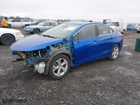 2016 Chevrolet Cruze Premier with VIN 3G1BG5SM1GS600104, listed as a IAAI auction lot 41311900 with 64,676 mi miles. Bid and sale history available at carsss.com. Image 2.