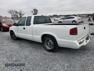 1996 GMC Sonoma SLS with VIN 1GTCS19X3TK531229, listed as a Copart auction lot 41438365 with 0 mi miles and Salvage Title. Bid and sale history available at carsss.com. Image 2.