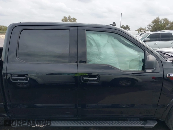 2020 Ford F-150 XL z VIN 1FTEW1CP7LKE86737, wystawiony jako IAAI lot #41895511 z przebiegiem 64 318 mil mil oraz . Historia ofert i sprzedaży dostępna na DreamBid. Obrazek 13.