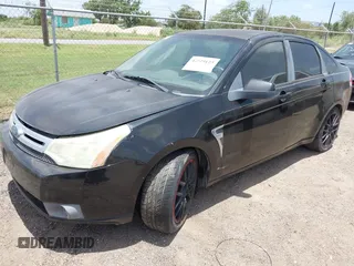 2008 Ford Focus SE with VIN 1FAHP35N28W227919, listed as a IAAI auction lot 42529123 with 193,546 mi miles and . Bid and sale history available at DreamBid. Image 2.