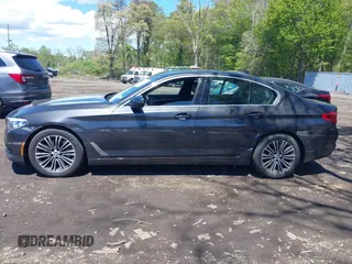 2019 BMW 5 Series 530i xDrive с VIN WBAJA7C58KG909998, выставлен на аукционе IAAI как лот 42203841 с пробегом 132 313 миль миль и . История ставок и продаж доступна на DreamBid. Изображение 14.