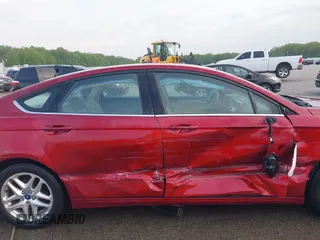 2013 Ford Fusion SE с VIN 3FA6P0H75DR131136, выставлен на аукционе IAAI как лот 42139576 с пробегом 128 756 миль миль и . История ставок и продаж доступна на DreamBid. Изображение 13.