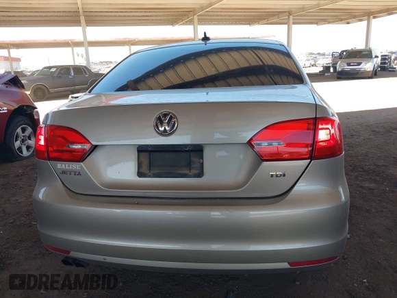 2014 Volkswagen Jetta TDI w/Premium with VIN 3VWLL7AJ1EM228062, listed as a IAAI auction lot 42256650 with 218,955 mi miles and . Bid and sale history available at DreamBid. Image 16.