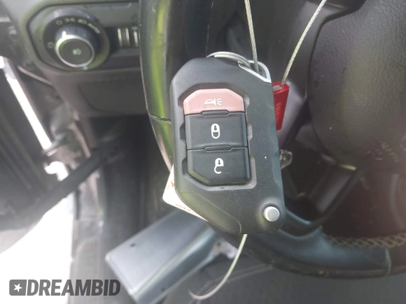 2021 Jeep Wrangler Unlimited Sport S z VIN 1C4HJXDN6MW549686, wystawiony jako IAAI lot #42249816 z przebiegiem 64 911 mil mil oraz . Historia ofert i sprzedaży dostępna na DreamBid. Obrazek 11.