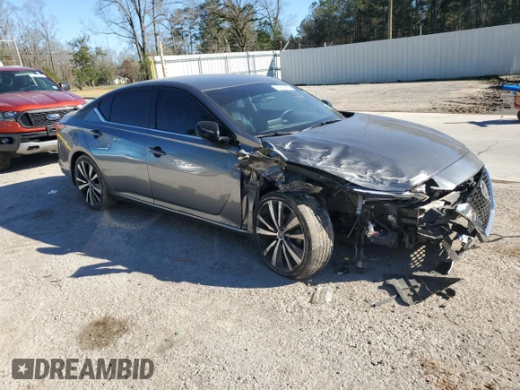 2019 Nissan Altima SR with VIN 1N4BL4CV8KC203983, listed as a Copart auction lot 46869385 with 116,500 mi miles and Salvage Title. Bid and sale history available at carsss.com. Image 4.