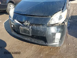 2010 Toyota Prius II with VIN JTDKN3DU3A1010042, listed as a IAAI auction lot 41416439 with 203,267 mi miles. Bid and sale history available at carsss.com. Image 6.