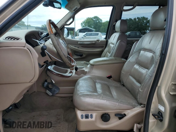 1998 Lincoln Navigator with VIN 5LMEU27L6WLJ08760, listed as a Copart auction lot 58352295 with 171,635 mi miles and Salvage title. Bid and sale history available at DreamBid. Image 7.