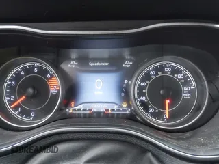 2020 Jeep Cherokee Limited с VIN 1C4PJLDB9LD560766, выставлен на аукционе IAAI как лот 42066299 с пробегом 116 573 миль миль и . История ставок и продаж доступна на DreamBid. Изображение 7.