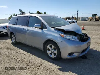 2016 Toyota Sienna LE AAS with VIN 5TDKK3DC0GS705672, listed as a Copart auction lot 56246715 with 65,917 mi miles and Salvage title. Bid and sale history available at DreamBid. Image 4.