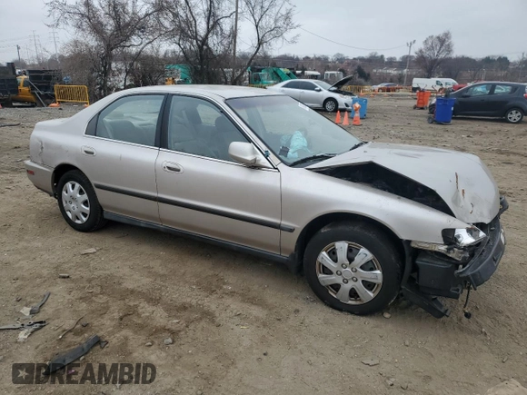 1997 Honda Accord LX with VIN 1HGCD5637VA086619, listed as a Copart auction lot 49248925 with 260,386 mi miles and Salvage Title. Bid and sale history available at carsss.com. Image 4.