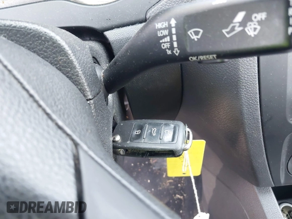 2013 Volkswagen Jetta SE with VIN 3VWDP7AJ4DM415061, listed as a IAAI auction lot 42414027 with 192,577 mi miles and . Bid and sale history available at DreamBid. Image 11.