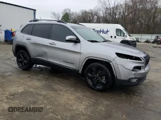 2017 Jeep Cherokee Limited with VIN 1C4PJLDB8HW516866, listed as a Copart auction lot 45516135 with 187,558 mi miles and Salvage Title. Bid and sale history available at carsss.com. Image 4.