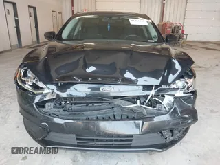 2017 Ford Fusion SE with VIN 3FA6P0H73HR328666, listed as a IAAI auction lot 42423632 with 217,923 mi miles and . Bid and sale history available at DreamBid. Image 6.
