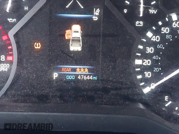2022 Toyota Tundra 2WD SR5 with VIN 5TFLA5AB1NX001339, listed as a IAAI auction lot 40515694 with 47,644 mi miles. Bid and sale history available at carsss.com. Image 15.
