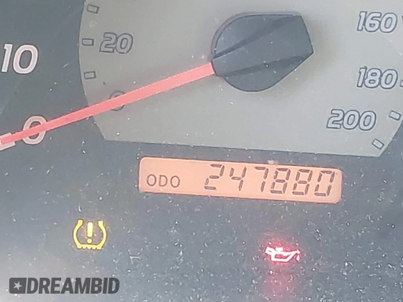 2008 Toyota Tacoma with VIN 5TEUU42N78Z517345, listed as a IAAI auction lot 42036113 with 247,880 mi miles and . Bid and sale history available at carsss.com. Image 16.