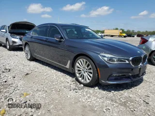 2016 BMW 7 Series 750i xDrive z VIN WBA7F2C54GG416163, wystawiony jako Copart lot #53981095 z przebiegiem 91 822 mil mil oraz Szkoda całkowita • Salvage title. Historia ofert i sprzedaży dostępna na DreamBid. Obrazek 4.