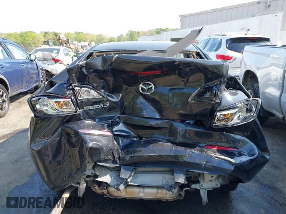 2012 Mazda 3 i Sport z VIN JM1BL1UG0C1530996, wystawiony jako IAAI lot #41987191 z przebiegiem 174 144 mil mil oraz . Historia ofert i sprzedaży dostępna na DreamBid. Obrazek 16.