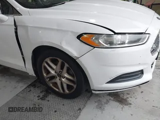 2016 Ford Fusion SE with VIN 1FA6P0H77G5114717, listed as a IAAI auction lot 42166800 with 186,610 mi miles and . Bid and sale history available at DreamBid. Image 6.