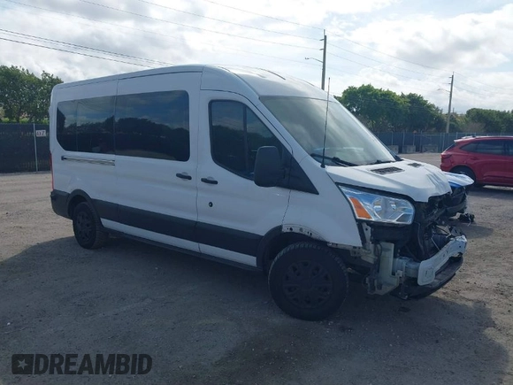 2019 Ford Transit Passenger XL with VIN 1FBAX2CM4KKB54426, listed as a IAAI auction lot 41579139 with 103,337 mi miles. Bid and sale history available at carsss.com. Image 1.