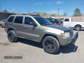 2005 Jeep Grand Cherokee Limited with VIN 1J4HR58275C522846, listed as a IAAI auction lot 42813693 with 148,878 mi miles and . Bid and sale history available at DreamBid. Image 1.