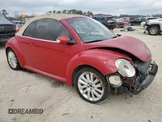 2008 Volkswagen Beetle SE with VIN 3VWRF31YX8M409219, listed as a Copart auction lot 45385085 with 85,734 mi miles and Salvage title. Bid and sale history available at DreamBid. Image 4.