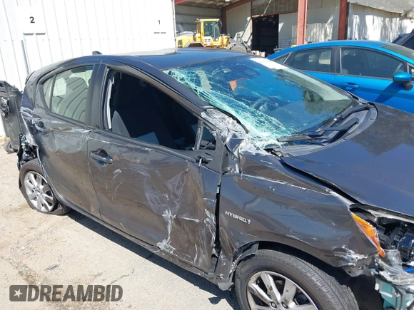 2017 Toyota Prius One with VIN JTDKDTB37H1596039, listed as a IAAI auction lot 41868009 with 124,585 mi miles and . Bid and sale history available at DreamBid. Image 6.