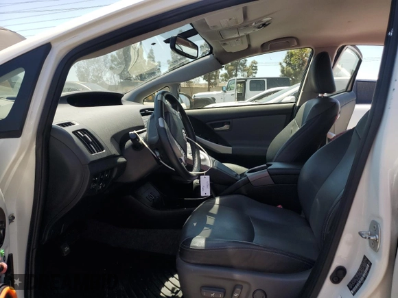 2013 Toyota Prius z VIN JTDKN3DP5D3045250, wystawiony jako Copart lot #58079535 z przebiegiem 127 242 mil mil oraz Szkoda całkowita • Salvage title. Historia ofert i sprzedaży dostępna na DreamBid. Obrazek 7.
