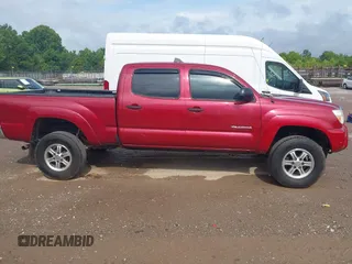2014 Toyota Tacoma with VIN 3TMMU4FN8EM068048, listed as a IAAI auction lot 42548095 with 126,332 mi miles and . Bid and sale history available at DreamBid. Image 13.