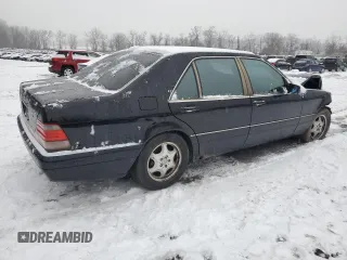 1999 Mercedes-Benz S-Class with VIN WDBGA43G5XA432341, listed as a Copart auction lot 43944135 with 0 mi miles and Salvage Title. Bid and sale history available at carsss.com. Image 3.