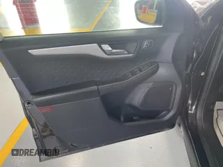 2020 Ford Escape SEL z VIN 1FMCU9H69LUA59992, wystawiony jako IAAI lot #42797223 z przebiegiem 87 913 mil mil oraz . Historia ofert i sprzedaży dostępna na DreamBid. Obrazek 21.