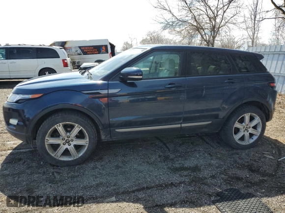 2013 Land Rover Range Rover Evoque Pure Plus z VIN SALVP2BG1DH767394, wystawiony jako Copart lot #47273675 z przebiegiem 180 166 mil mil oraz Czysty tytuł • Clean title. Historia ofert i sprzedaży dostępna na DreamBid. Obrazek 1.