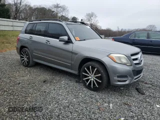 2014 Mercedes-Benz GLK 350 with VIN WDCGG8JB1EG265933, listed as a Copart auction lot 48371875 with 141,504 mi miles and Salvage Title. Bid and sale history available at DreamBid. Image 4.