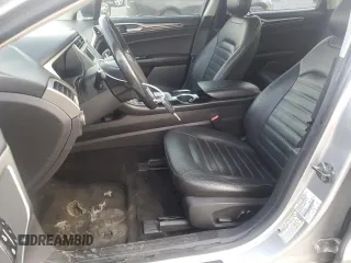 2013 Ford Fusion SE with VIN 3FA6P0HR3DR310633, listed as a Copart auction lot 52946725 with 105,056 mi miles and Salvage title. Bid and sale history available at DreamBid. Image 7.
