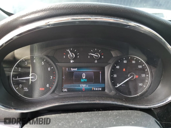 2020 Buick Encore Essence z VIN KL4CJGSB3LB033577, wystawiony jako Copart lot #53960845 z przebiegiem 57 581 mil mil oraz Szkody całkowita. Historia ofert i sprzedaży dostępna na DreamBid. Obrazek 9.