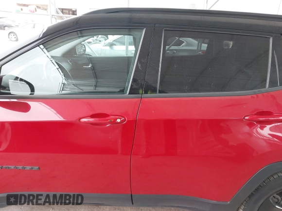2020 Jeep Compass Latitude with VIN 3C4NJCBBXLT147596, listed as a IAAI auction lot 41382747 with 50,572 mi miles and . Bid and sale history available at DreamBid. Image 14.
