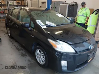 2011 Toyota Prius I with VIN JTDKN3DU0B0252634, listed as a IAAI auction lot 41769304 with 156,182 mi miles. Bid and sale history available at carsss.com. Image 1.
