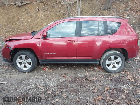 2016 Jeep Compass High Altitude with VIN 1C4NJDEB0GD779584, listed as a IAAI auction lot 41209135 with 143,624 mi miles and . Bid and sale history available at DreamBid. Image 14.