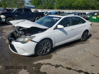 2015 Toyota Camry XLE with VIN 4T1BF1FK8FU914693, listed as a Copart auction lot 51816845 with 177,697 mi miles and Salvage Title. Bid and sale history available at carsss.com. Image 1.